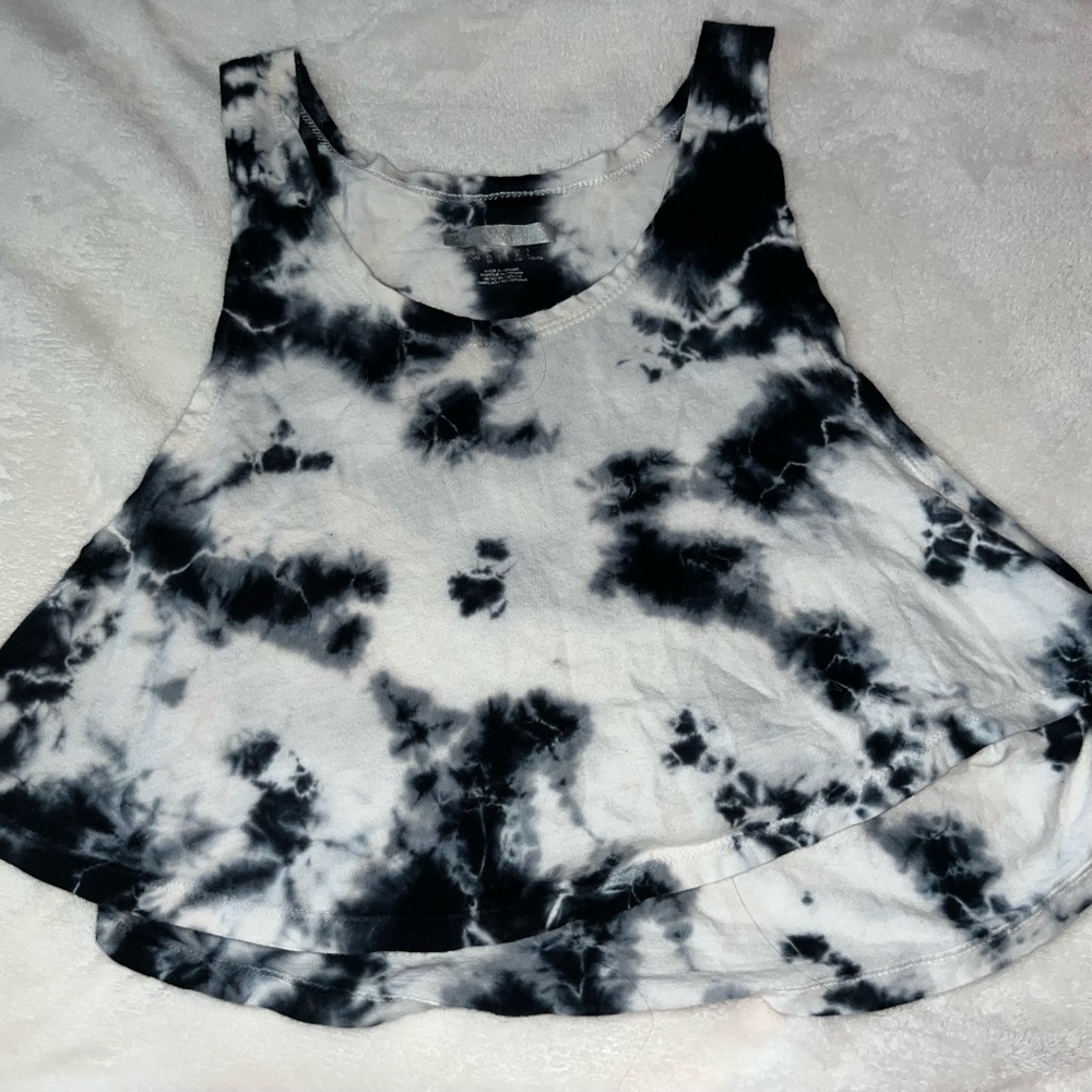 Two Tie Dye Muscle Crop Tops • Forever 21